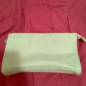 Light green clutch purse